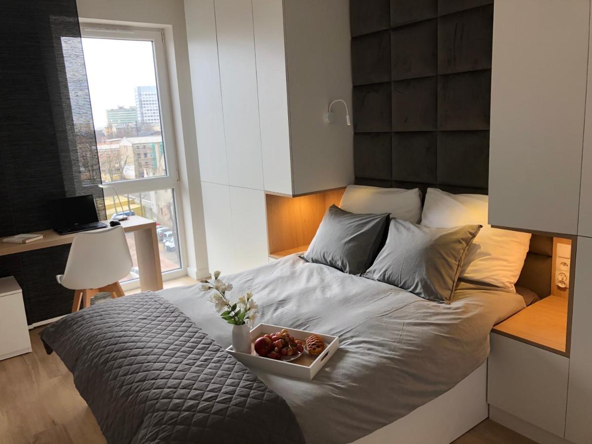Sky Home- Ilumino Apartment -Centrum, Parking, Klimatyzacja, Dostep Na Kod 罗兹 外观 照片